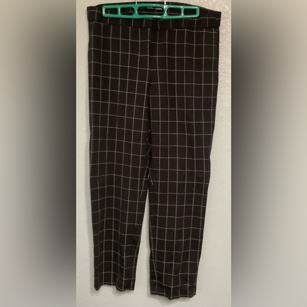 Black & white windowpane pants
